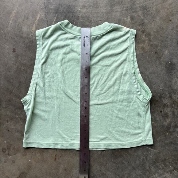Lululemon All Yours Crop Tank Top Women's 2 Light Green Pima Sleeveless Athletic - Picture 8 of 9